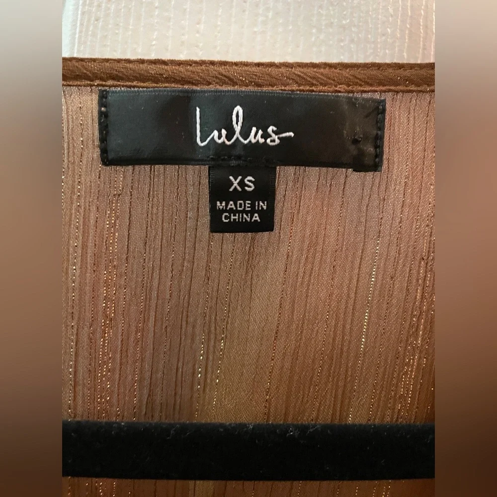 NWOT Lulu’s long sleeve top XS - Picture 5 of 5